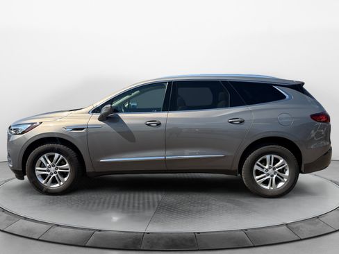 Used 2019 Buick Enclave Essence w/ Trailering Package, 5000 lbs. AWD/4WD image 3