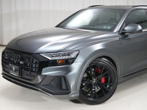 Used 2023 Audi Q8 Premium Plus w/ Premium Plus Package image 5