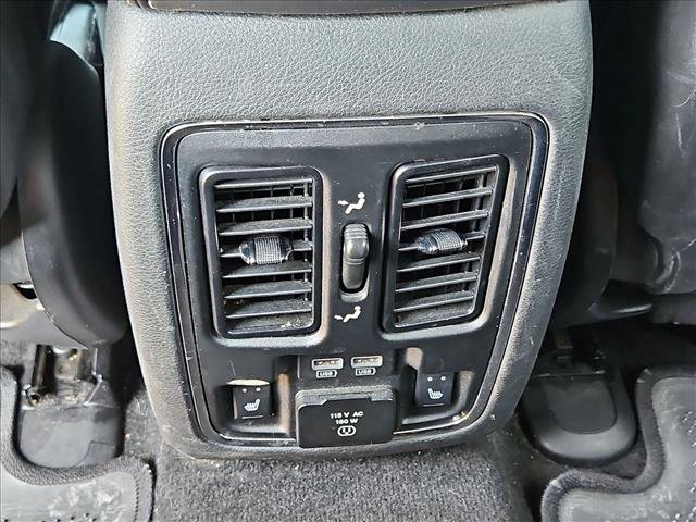 Used 2015 Jeep Grand Cherokee Limited RWD image 15