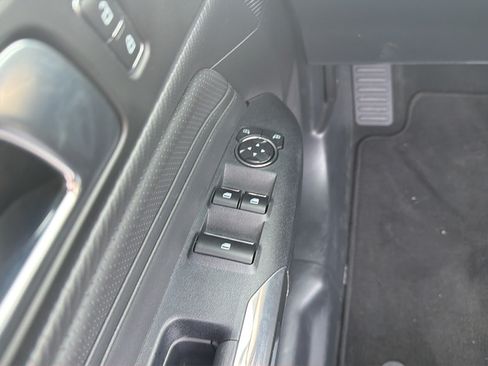 Used 2025 Ford Mustang GT Premium RWD image 21