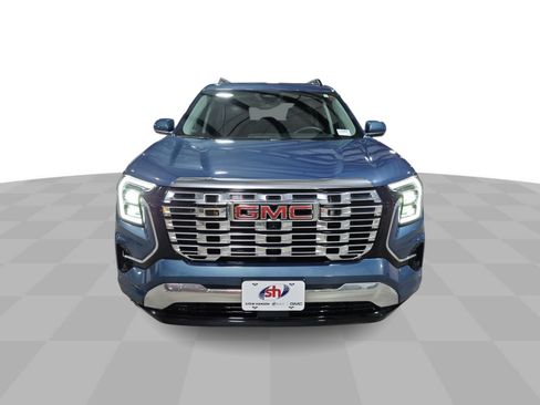 Certified 2026 GMC Terrain Denali AWD/4WD image 3