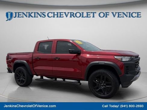 Certified 2024 Chevrolet Colorado Trail Boss w/ Technology Package AWD/4WD image 1