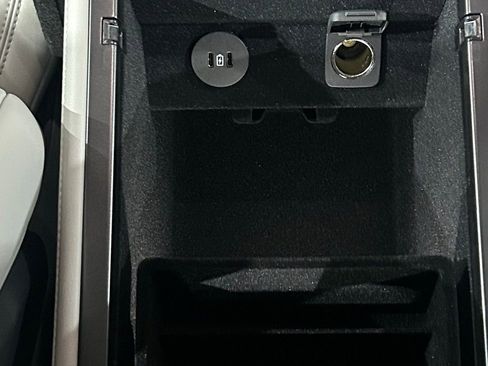 New 2026 Lincoln Nautilus Premier w/ Equipment Group 102A image 91