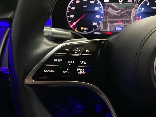 Used 2023 Mercedes-Benz S 500 4MATIC w/ AMG Line image 42