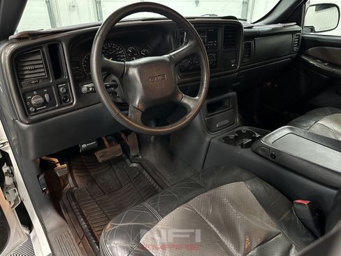 Used 1999 GMC Sierra 1500 2WD Extended Cab image 23
