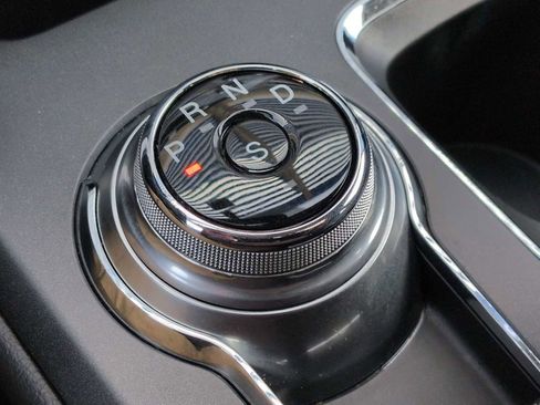 Used 2017 Ford Fusion SE image 30