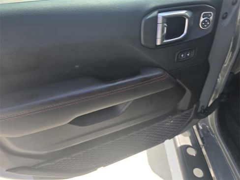 Used 2023 Jeep Wrangler Unlimited Rubicon image 22