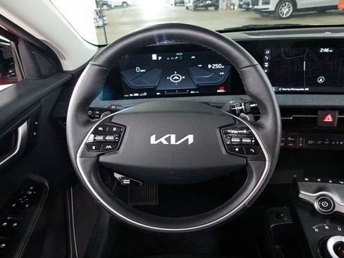 Used 2023 Kia EV6 Wind AWD/4WD image 8