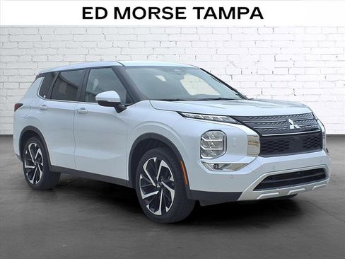 Used 2024 Mitsubishi Outlander SE AWD/4WD image 5