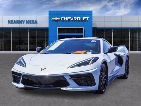 Used 2023 Chevrolet Corvette Stingray Preferred Cpe w/ 2LT RWD image 3