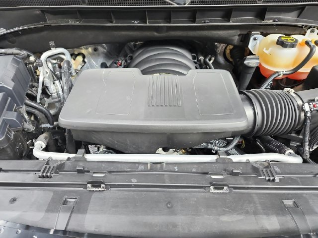 Used 2025 GMC Yukon Denali AWD/4WD image 18