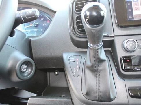 New 2025 RAM ProMaster 2500 w/ Convenience Group FWD image 28