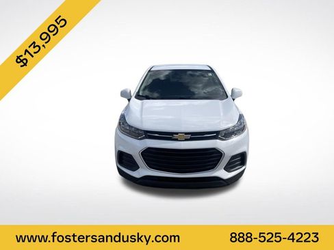 Used 2020 Chevrolet Trax LS w/ Tint and Cruise Package FWD image 8