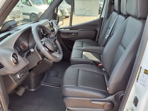 New 2026 Mercedes-Benz Sprinter 2500 image 15