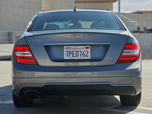 Used 2014 Mercedes-Benz C 250 Sport image 6