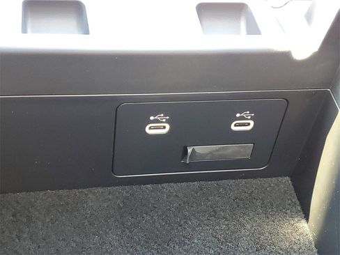 New 2025 MAZDA CX-70 Plug-In Hybrid w/ Premium Pkg image 30