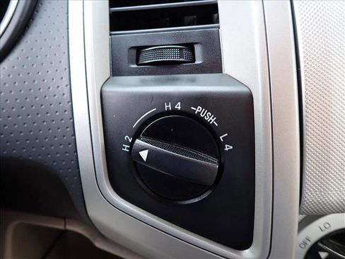 Used 2006 Toyota Tacoma 4x4 Access Cab V6 image 20