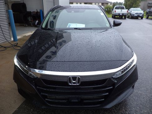 Used 2020 Honda Accord EX-L image 10