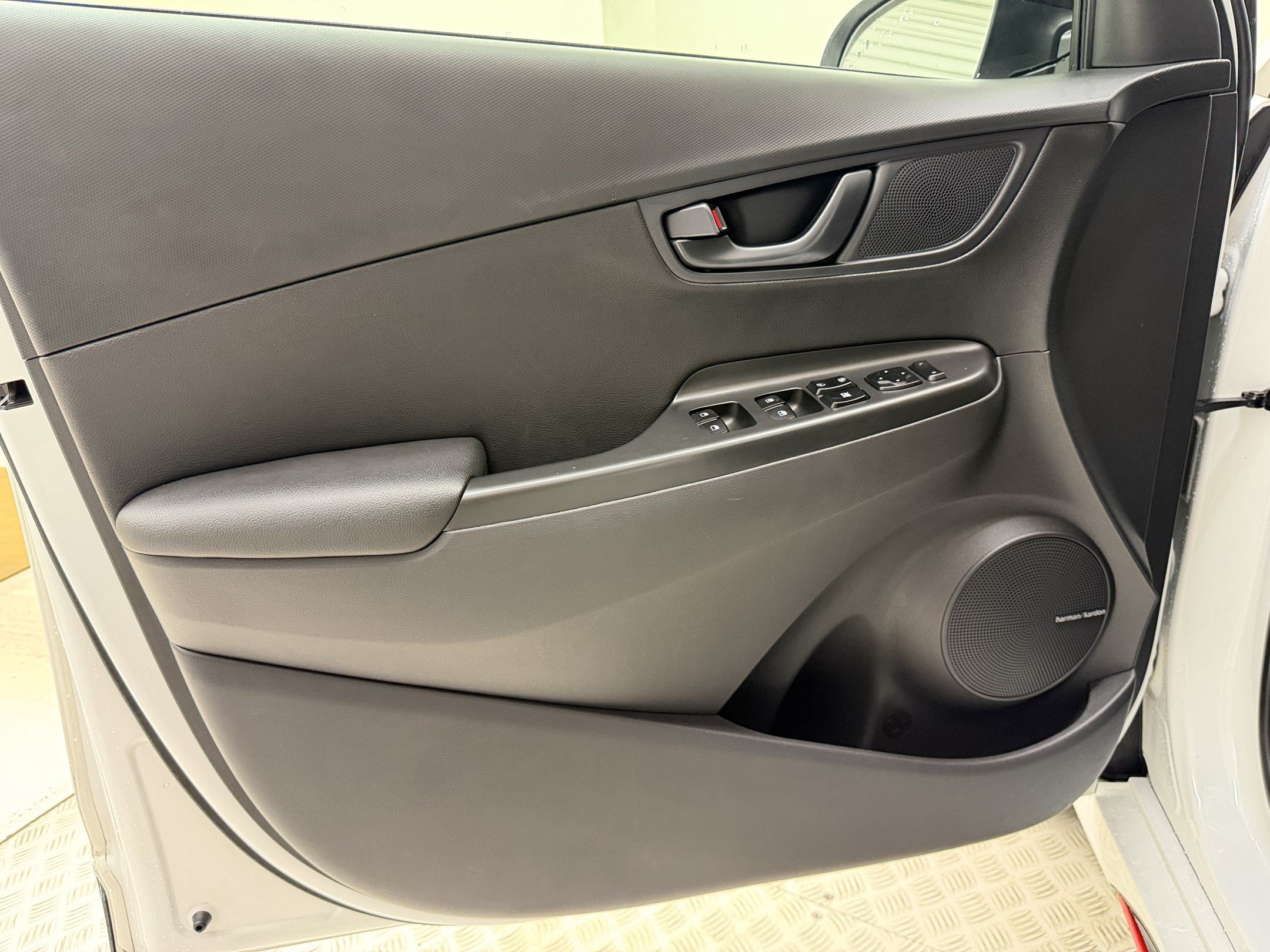 Used 2023 Hyundai Kona N w/ Cargo Package FWD image 24