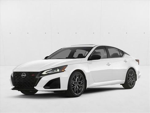 Used 2023 Nissan Altima 2.5 S image 1