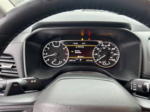 Used 2026 Nissan Rogue SV AWD/4WD image 30
