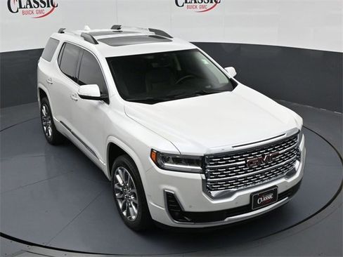 Certified 2023 GMC Acadia Denali w/ Denali Ultimate Package image 19