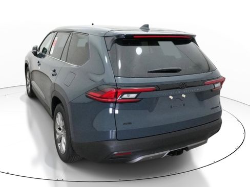 New 2026 Toyota Grand Highlander Limited AWD/4WD image 6