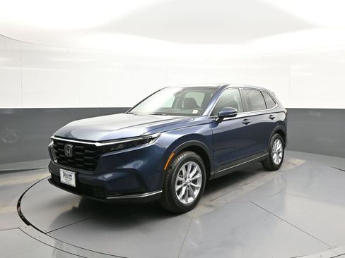 Used 2025 Honda CR-V EX image 1