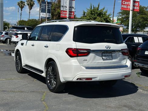Used 2024 INFINITI QX80 Premium Select w/ Cargo Package AWD/4WD image 4