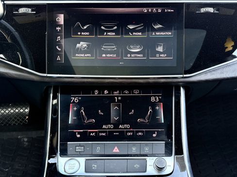 Used 2019 Audi Q8 Premium w/ Convenience Package image 28