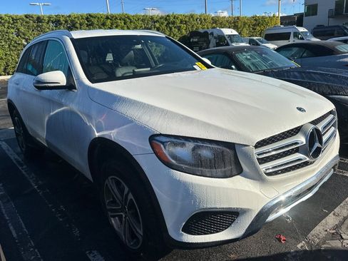 Used 2019 Mercedes-Benz GLC 300 image 11