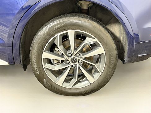 Used 2023 Audi Q5 2.0T Premium Plus AWD/4WD image 30