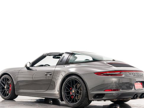 Used 2018 Porsche 911 Targa 4 GTS AWD/4WD image 34