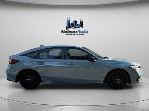 Used 2022 Honda Civic Sport image 3
