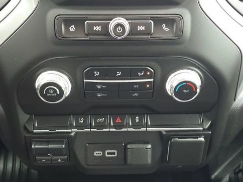 Used 2024 GMC Sierra 3500 Pro image 33