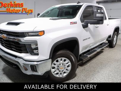 Used 2024 Chevrolet Silverado 2500 LT