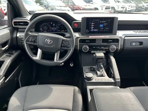 Used 2026 Toyota Tacoma TRD Sport AWD/4WD image 18