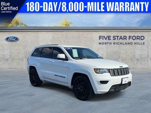 Used 2021 Jeep Grand Cherokee Laredo X RWD image 2