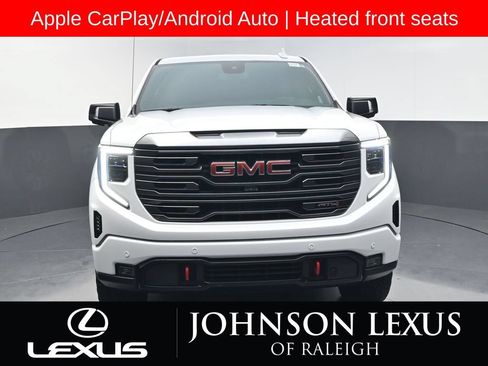 Used 2023 GMC Sierra 1500 AT4 w/ AT4 Premium Package AWD/4WD image 4