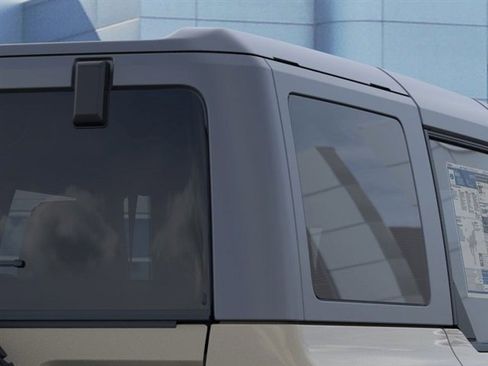 New 2025 Ford Bronco Outer Banks image 25