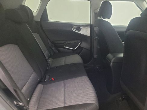 Used 2022 Kia Soul LX w/ Technology Package image 19