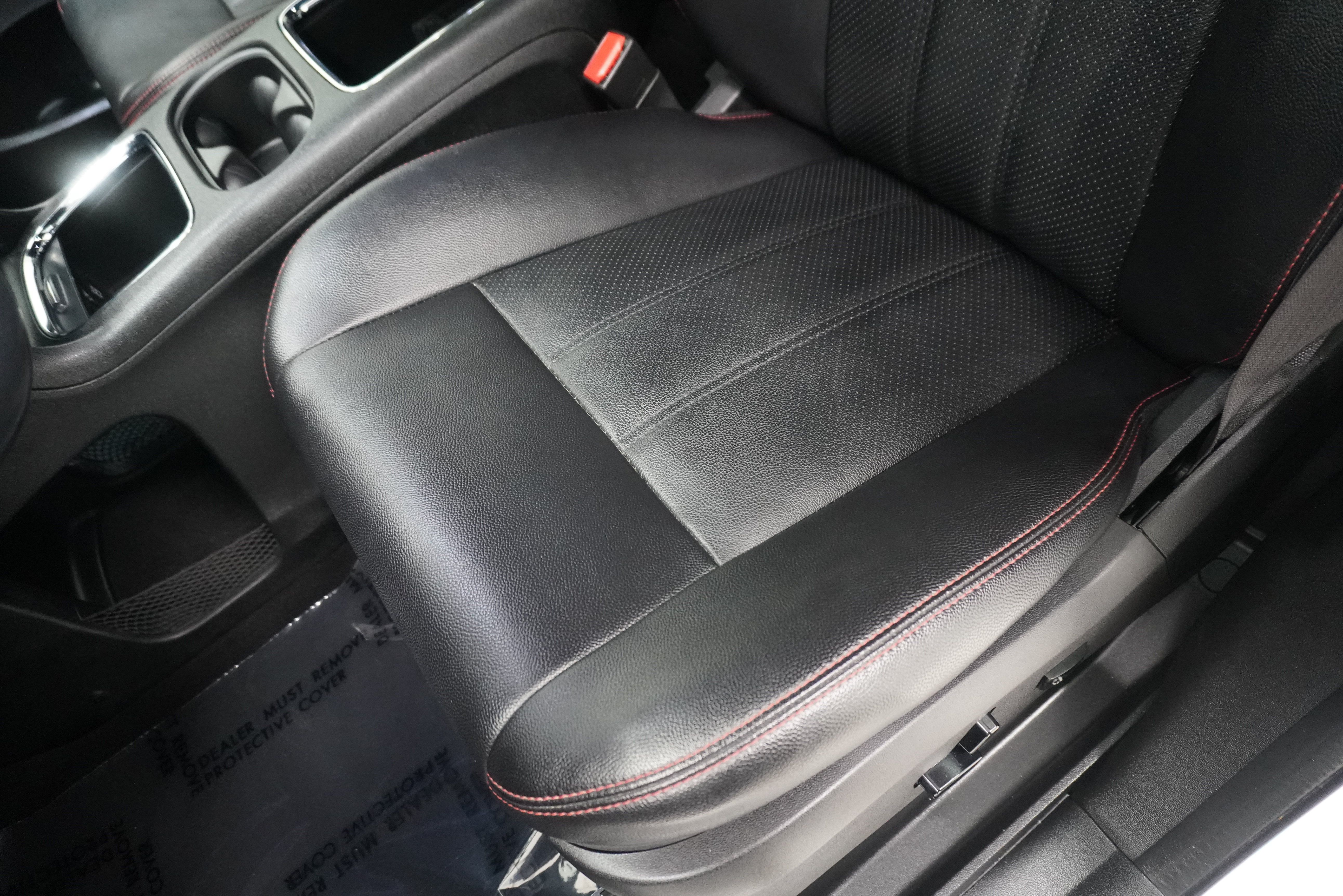 Used 2019 Dodge Grand Caravan GT FWD image 12