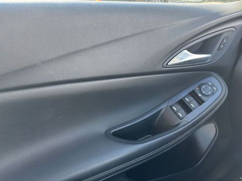 Used 2025 Buick Encore GX Preferred image 18