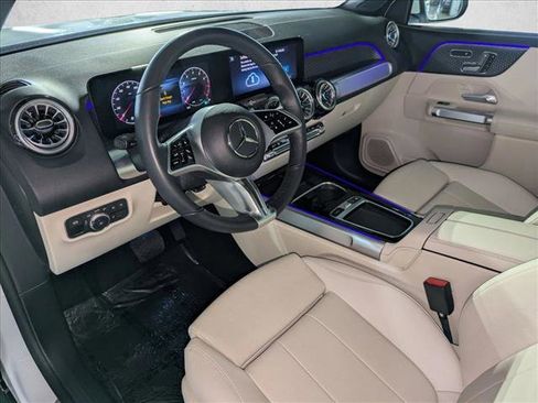 Certified 2025 Mercedes-Benz GLB 250 image 13