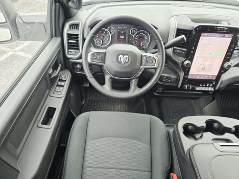 New 2026 RAM 2500 Tradesman AWD/4WD image 16