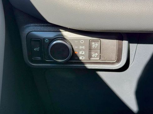 New 2026 Ford Explorer Active image 28