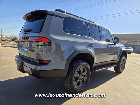 Certified 2025 Lexus GX 550 w/ Accessory Package (CT) image 7