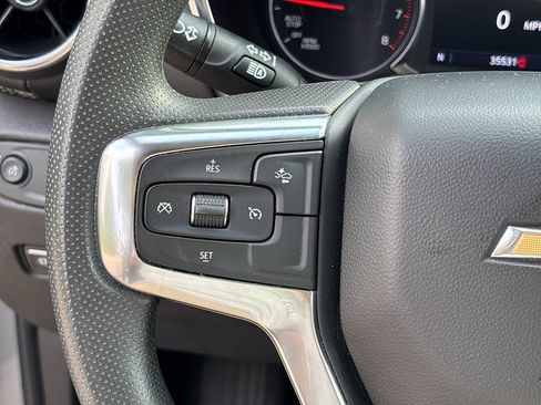 Used 2025 Chevrolet Blazer LT AWD/4WD image 18