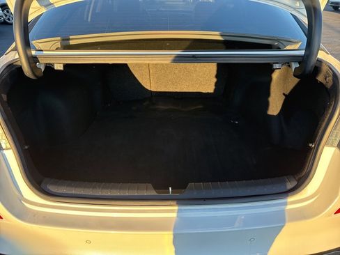 Used 2019 Kia Optima S w/ S Panoramic Sunroof Package image 15