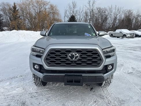 Used 2023 Toyota Tacoma TRD Sport image 16